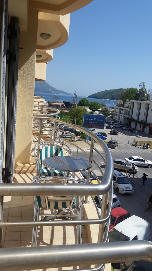 White Bear Budva Exterior foto